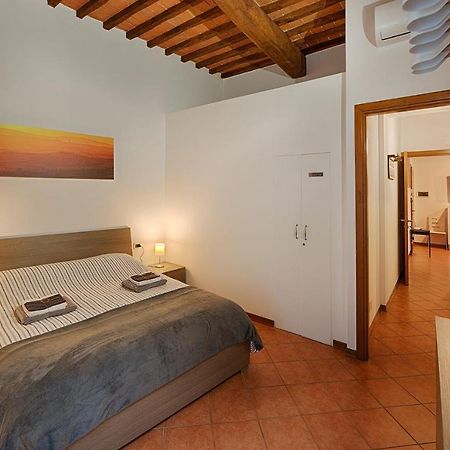 Casazappa - In Centro A Piedi, Parcheggio E Giardino Privato Appartement Siena Buitenkant foto