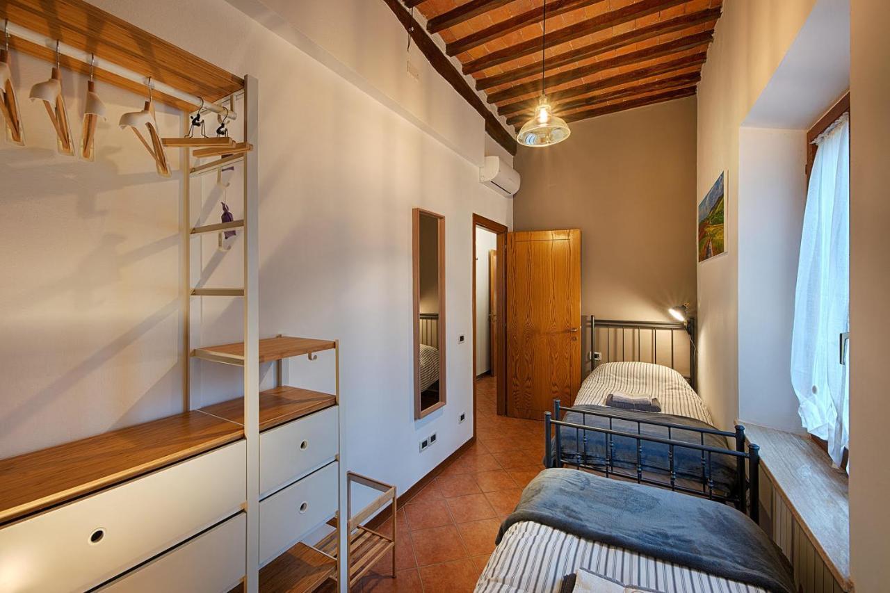 Casazappa - In Centro A Piedi, Parcheggio E Giardino Privato Appartement Siena Buitenkant foto
