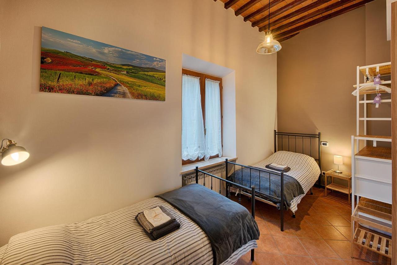 Casazappa - In Centro A Piedi, Parcheggio E Giardino Privato Appartement Siena Buitenkant foto